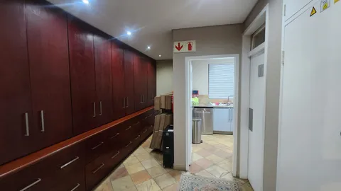 d, Chislehurston, Sandton, 2196, South Africa - Ground Floor 192sqm (18)